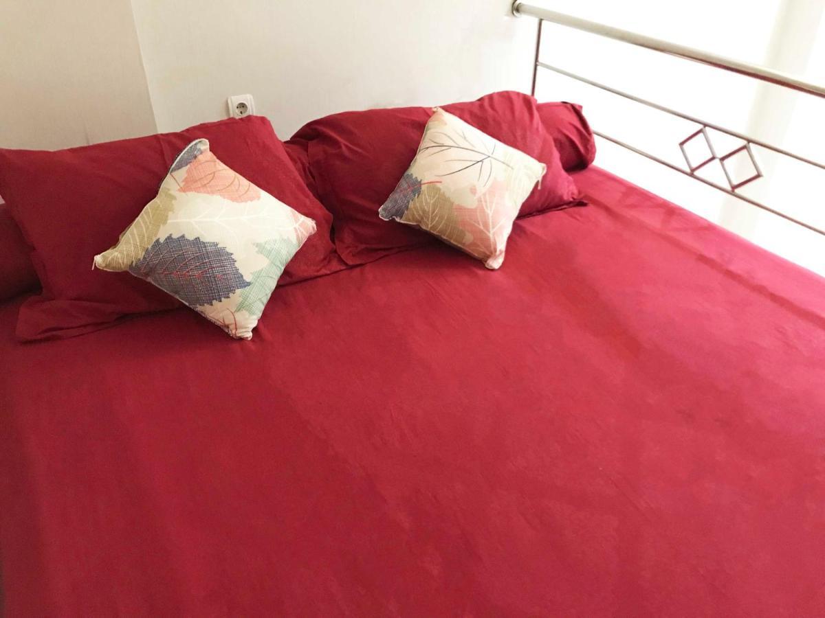 37 Guesthouse Cakarta Oda fotoğraf